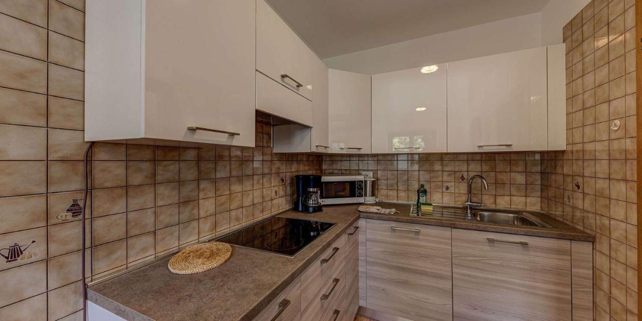 Cesa Elena Apartment Canazei Exterior photo